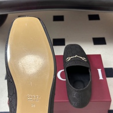 2026早秋新款 Gucci 古驰 经典马衔扣GG布面乐福鞋方头皮面/布面平底一脚蹬乐福鞋单鞋 Generation G 2026早秋新款 Gucci 古驰 经典马衔扣GG布面乐福鞋方头皮面/布面平底一脚蹬乐福鞋单鞋 Generation G