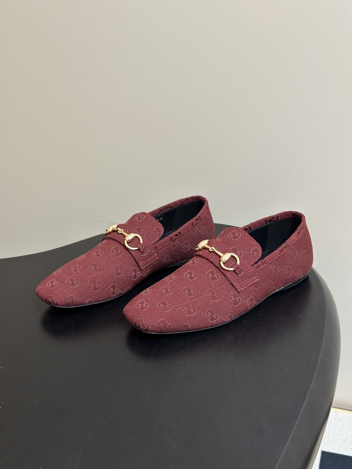 2026早秋新款 Gucci 古驰 经典马衔扣GG布面乐福鞋方头皮面/布面平底一脚蹬乐福鞋单鞋 Generation G 2026早秋新款 Gucci 古驰 经典马衔扣GG布面乐福鞋方头皮面/布面平底一脚蹬乐福鞋单鞋 Generation G