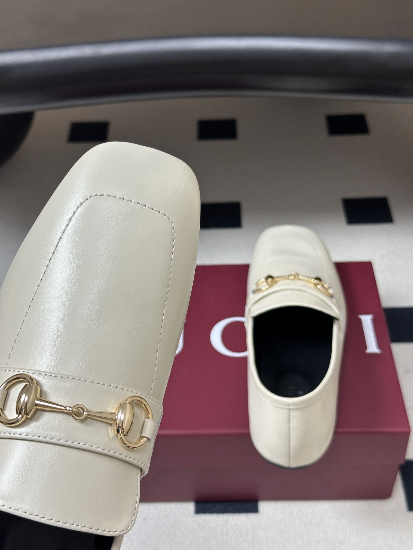 2026早秋新款 Gucci 古驰 经典马衔扣GG布面乐福鞋方头皮面/布面平底一脚蹬乐福鞋单鞋 Generation G