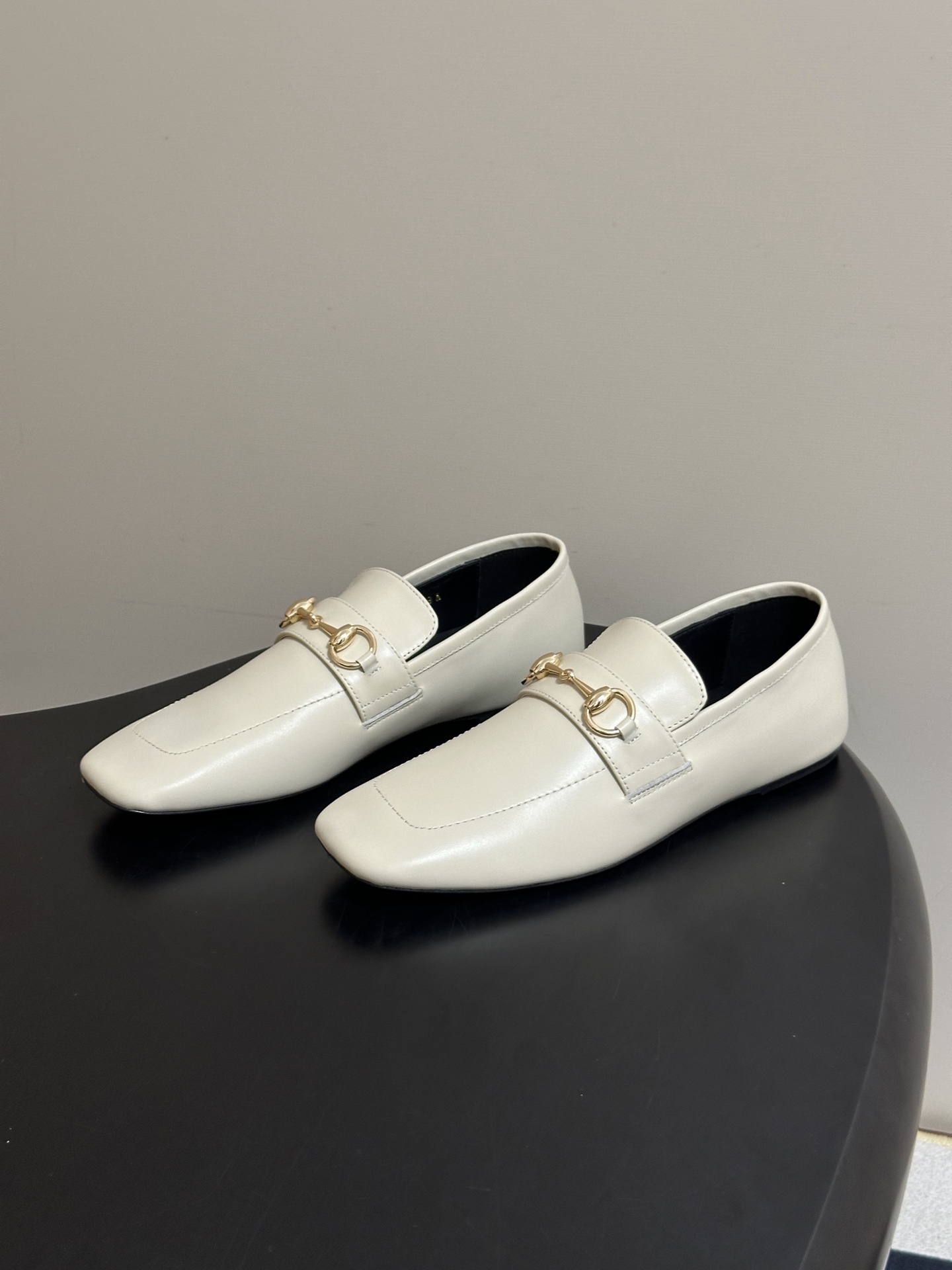 2026早秋新款 Gucci 古驰 经典马衔扣GG布面乐福鞋方头皮面/布面平底一脚蹬乐福鞋单鞋 Generation G