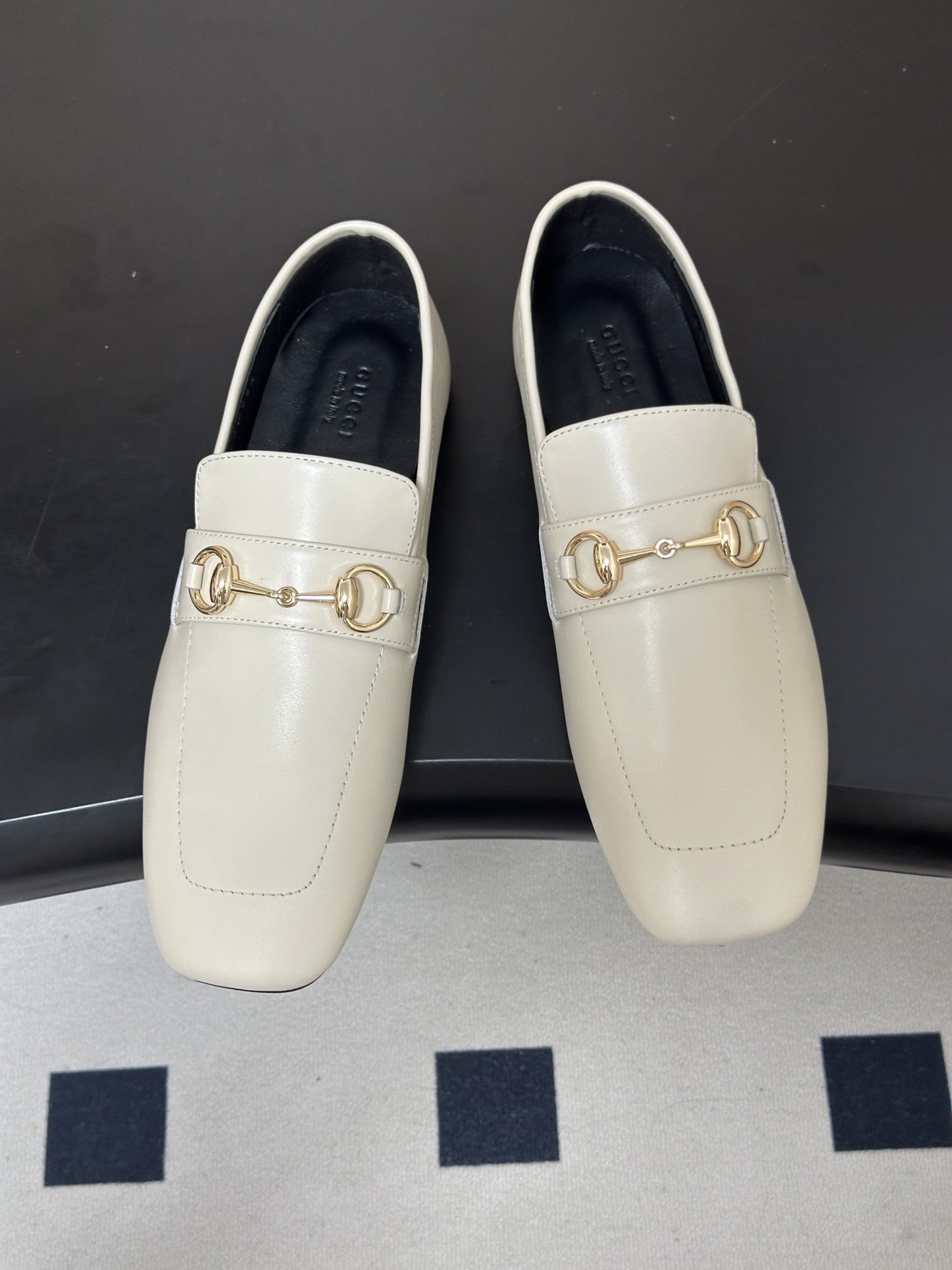 2026早秋新款 Gucci 古驰 经典马衔扣GG布面乐福鞋方头皮面/布面平底一脚蹬乐福鞋单鞋 Generation G