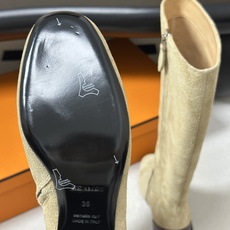 Hermes 爱马仕🐎 H家 2026 秋冬新款 Nueva 60长靴复古老钱长靴系列几何异形鞋跟侧拉链直筒高跟长靴 几 Hermes 爱马仕🐎 H家 2026 秋冬新款 Nueva 60长靴复古老钱长靴系列几何异形鞋跟侧拉链直筒高跟长靴 几