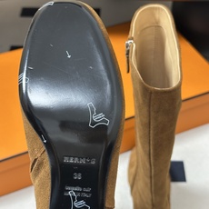 Hermes 爱马仕🐎 H家 2026 秋冬新款 Nueva 60长靴复古老钱长靴系列几何异形鞋跟侧拉链直筒高跟长靴 几 Hermes 爱马仕🐎 H家 2026 秋冬新款 Nueva 60长靴复古老钱长靴系列几何异形鞋跟侧拉链直筒高跟长靴 几