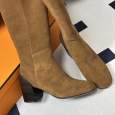 Hermes 爱马仕🐎 H家 2026 秋冬新款 Nueva 60长靴复古老钱长靴系列几何异形鞋跟侧拉链直筒高跟长靴 几 Hermes 爱马仕🐎 H家 2026 秋冬新款 Nueva 60长靴复古老钱长靴系列几何异形鞋跟侧拉链直筒高跟长靴 几