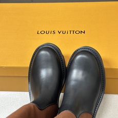 26Fw秋冬新款Louis vuitton LV BEAUBOURG高筒靴老花吊坠骑士靴厚底侧拉链长靴 本款 LV Be 26Fw秋冬新款Louis vuitton LV BEAUBOURG高筒靴老花吊坠骑士靴厚底侧拉链长靴 本款 LV Be