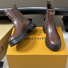 26Ss秋冬新款Louis vuiteeon LV SQUAD切尔西短靴厚底弹力松紧带及踝靴 本款 LV Squad 切 26Ss秋冬新款Louis vuiteeon LV SQUAD切尔西短靴厚底弹力松紧带及踝靴 本款 LV Squad 切