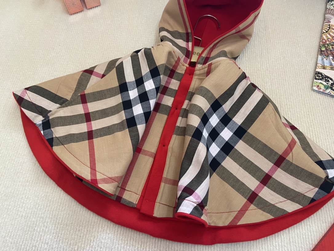 博柏利 Burberry 高级成衣风衣外套及大衣服饰 #DD639FAC 9