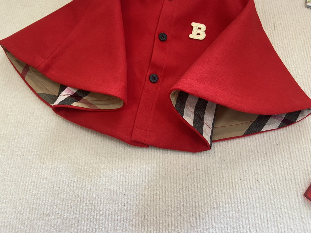 博柏利 Burberry 高级成衣风衣外套及大衣服饰 #DD639FAC 4
