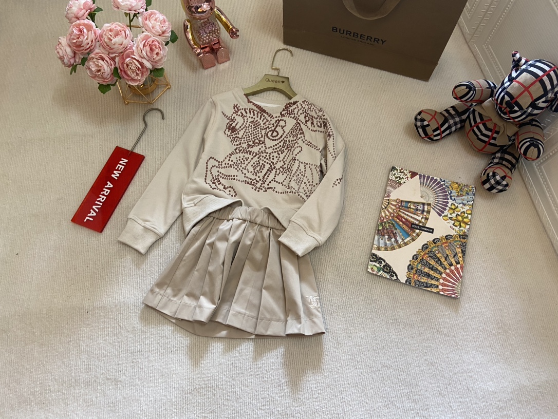 Burberry Haute Couture Haute Couture Ready-to-Wear Clothing Dress Jacket 5