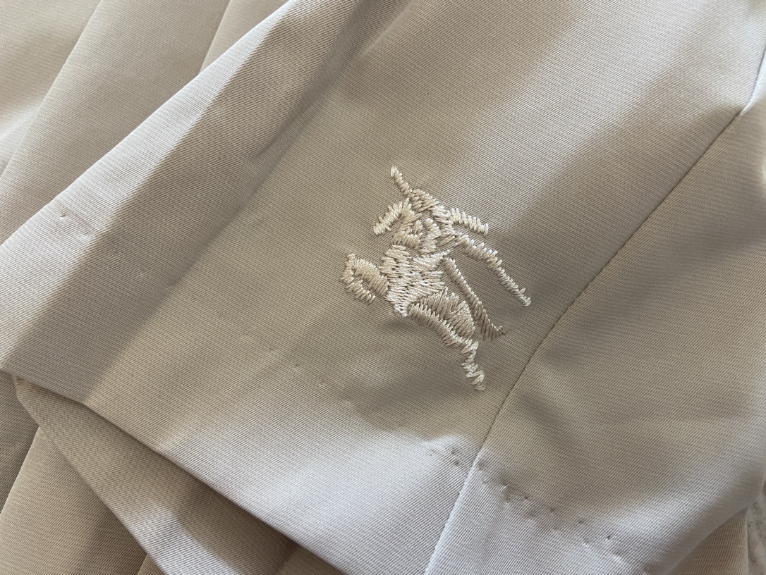 Burberry Haute Couture Haute Couture Ready-to-Wear Clothing Dress Jacket 7
