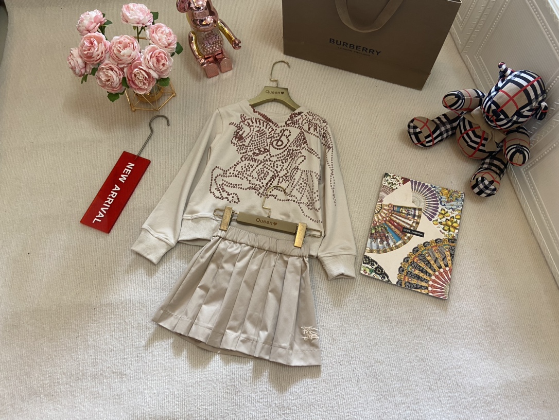 Burberry Haute Couture Haute Couture Ready-to-Wear Clothing Dress Jacket