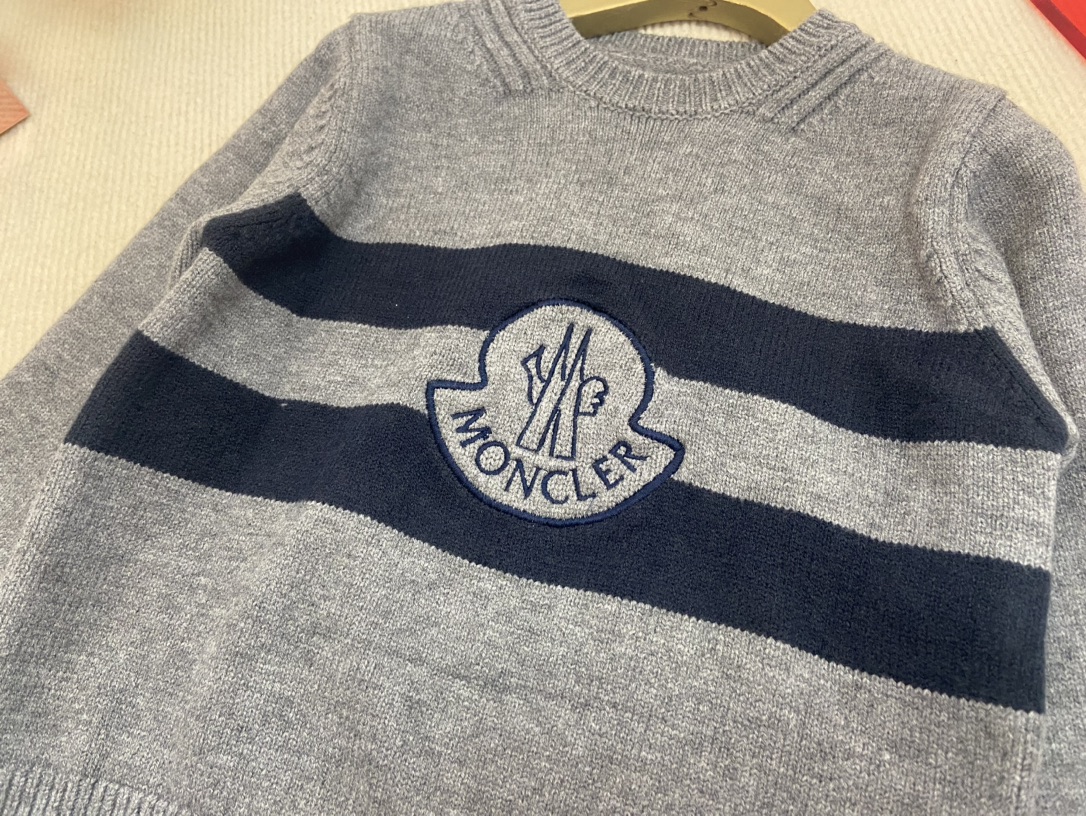 盟可睐 Moncler 高定典藏名品高定成衣时装外套连衣裙衬衫T恤 #27E6EF31 3