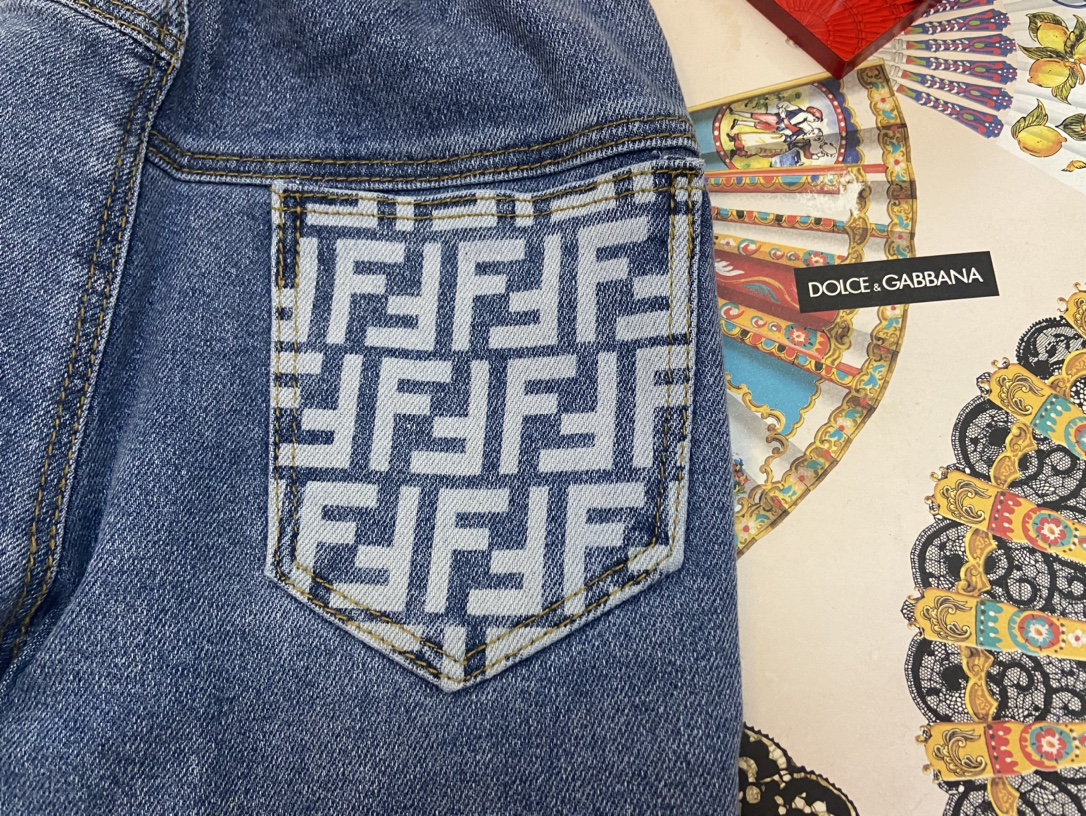 Fendi Haute Couture Haute Couture Ready-to-Wear Clothing Dress Jacket 8
