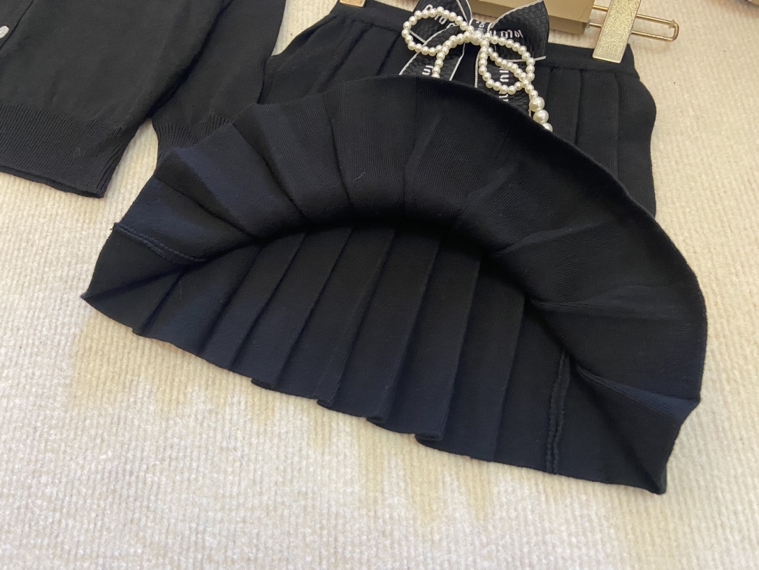 Miu Miu Haute Couture Designer Jacket Coat Ready-to-Wear Ref.4CBB8274 8