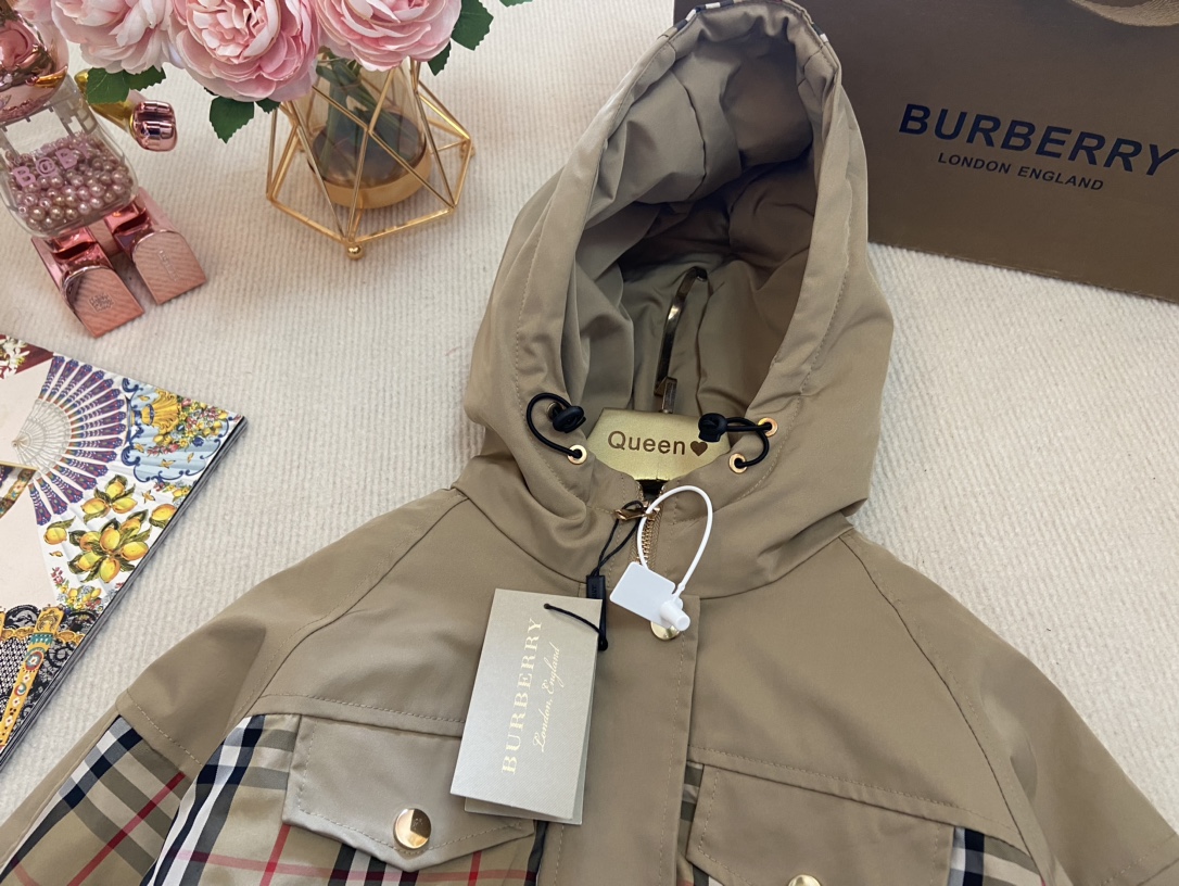 博柏利 Burberry 高定典藏名品高定成衣时装外套连衣裙衬衫T恤 #E3F543C6 2