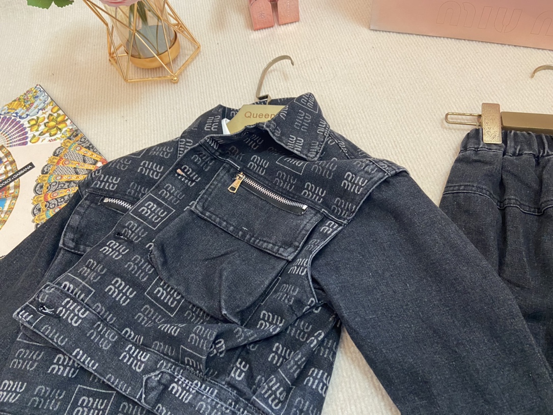 路易威登 Louis Vuitton 高定典藏名品高定成衣时装外套连衣裙衬衫T恤 #DFE08093 8