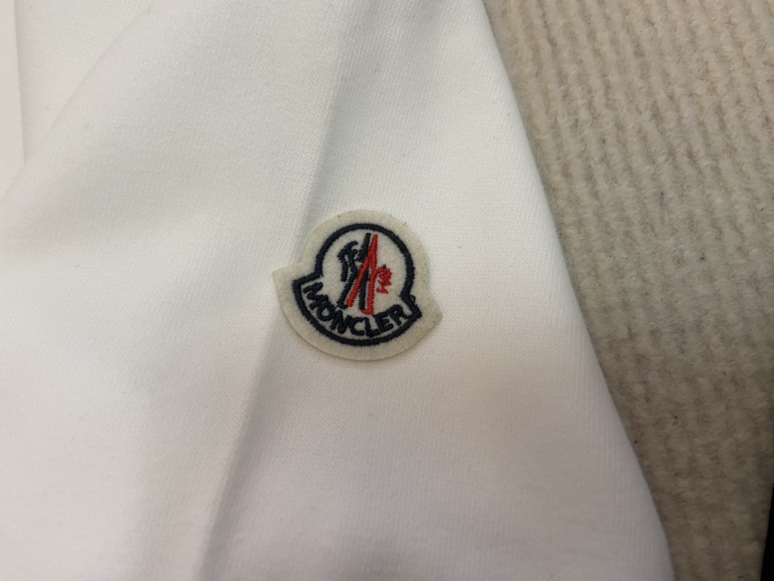 盟可睐 Moncler 高定典藏名品高定成衣时装外套连衣裙衬衫T恤 #43D41942 6