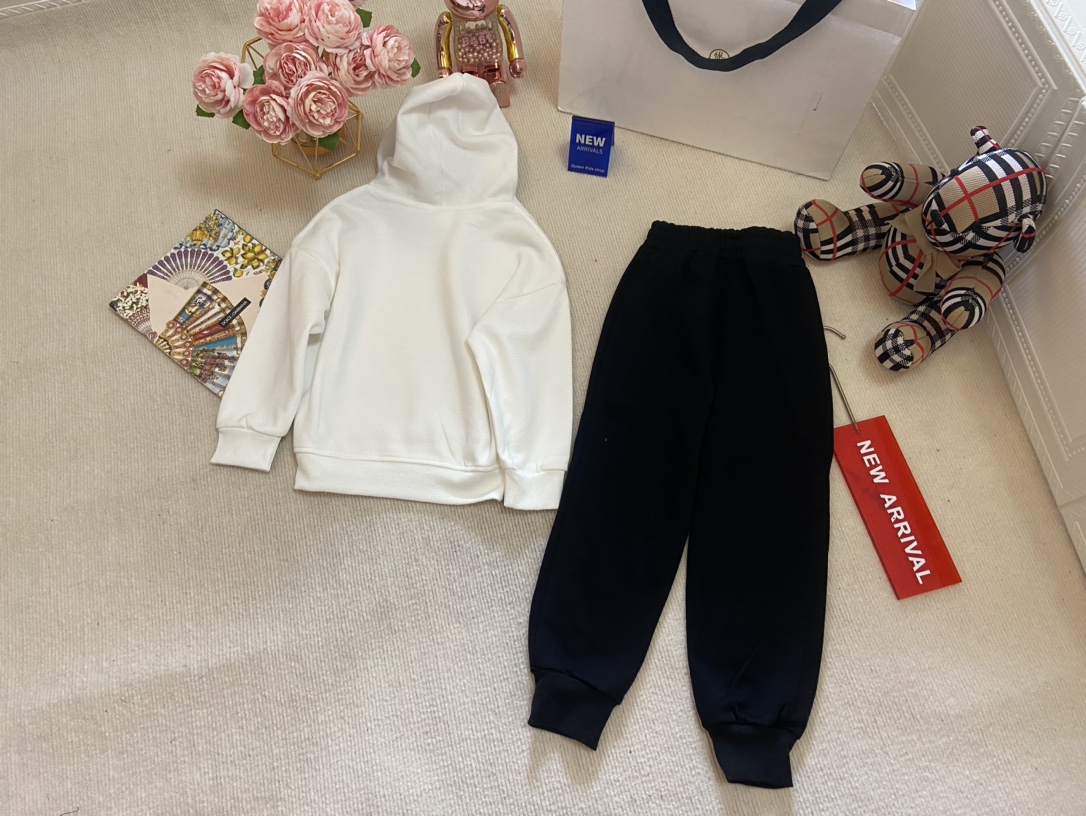 盟可睐 Moncler 高定典藏名品高定成衣时装外套连衣裙衬衫T恤 #43D41942 9