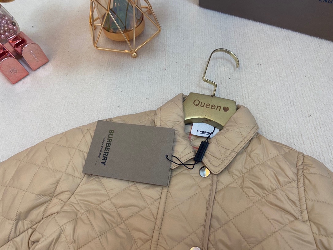 博柏利 Burberry 高定典藏名品高定成衣时装外套连衣裙衬衫T恤 #4DA6DCE0 2