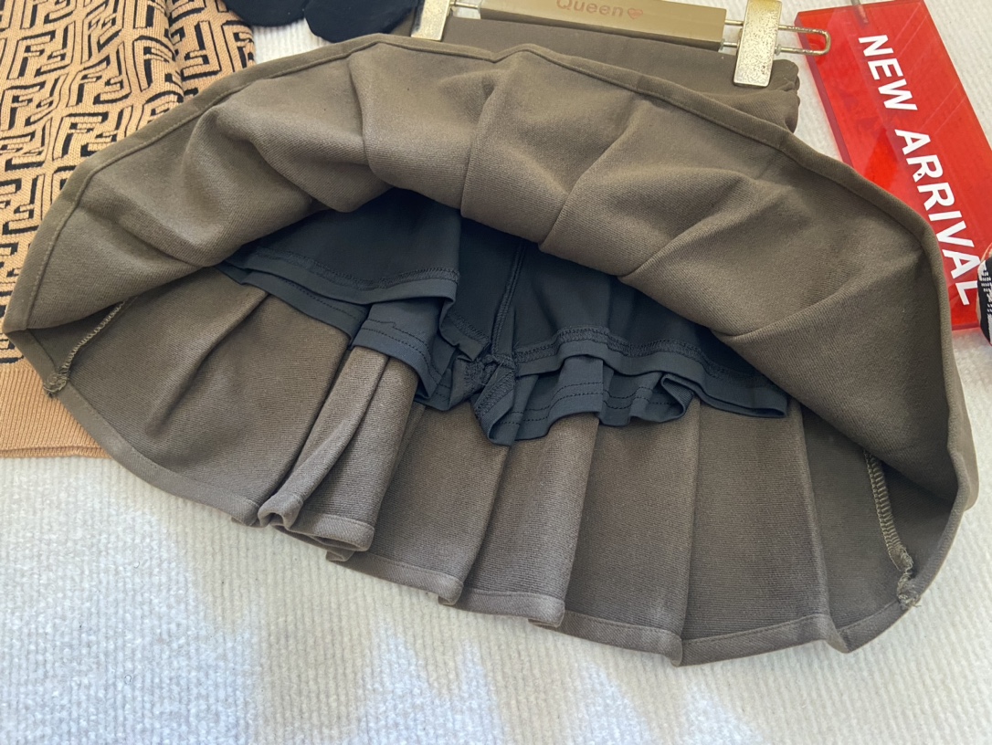 路易威登 Louis Vuitton 高定典藏名品高定成衣时装外套连衣裙衬衫T恤 #2AB3674B 8