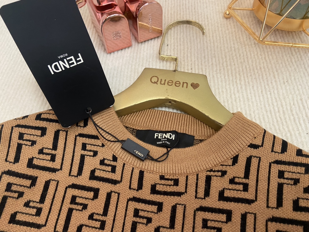 路易威登 Louis Vuitton 高定典藏名品高定成衣时装外套连衣裙衬衫T恤 #2AB3674B 4