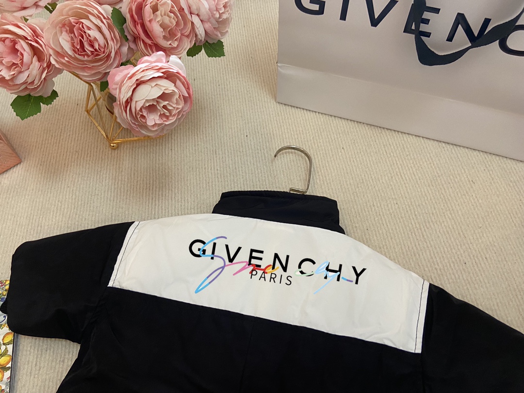 纪梵希 Givenchy 高定典藏名品高定成衣时装外套连衣裙衬衫T恤 #D50BA65E 3