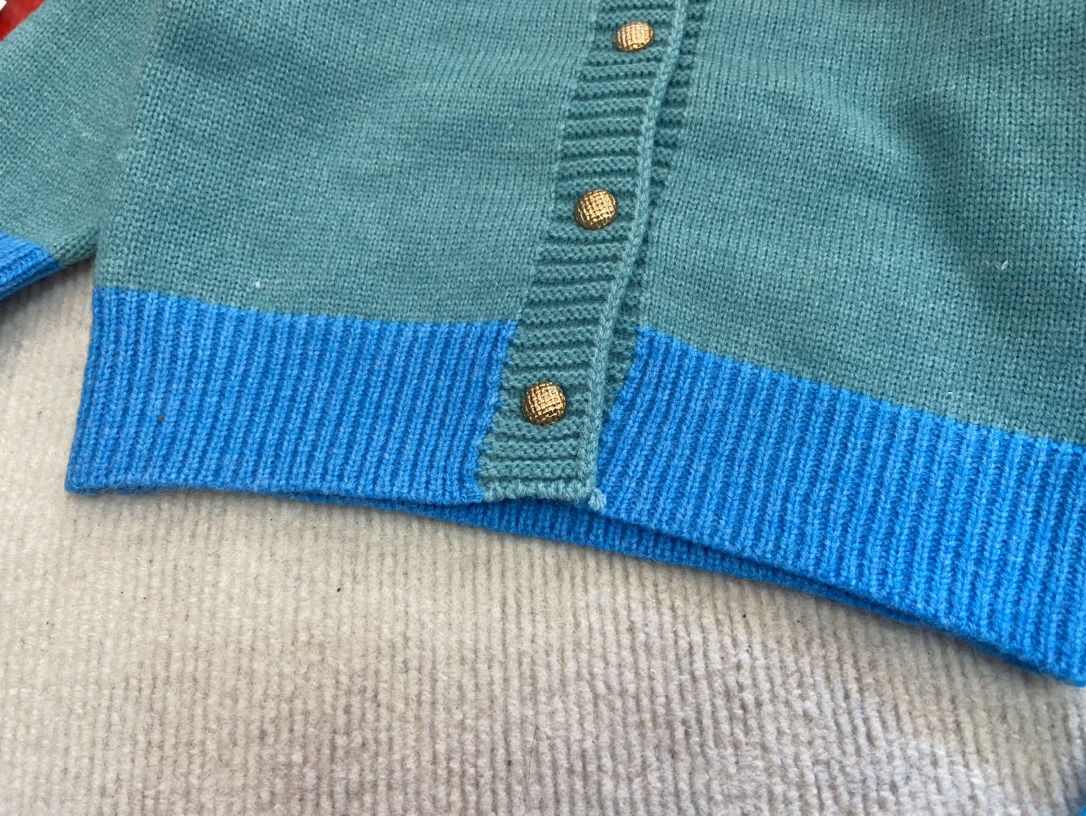 Trendy Knit Sweater and Broad-Legged Pants Set in Sea Salt Blue: Customer-Fabricated, High-Quality, Delicate - 图片 4