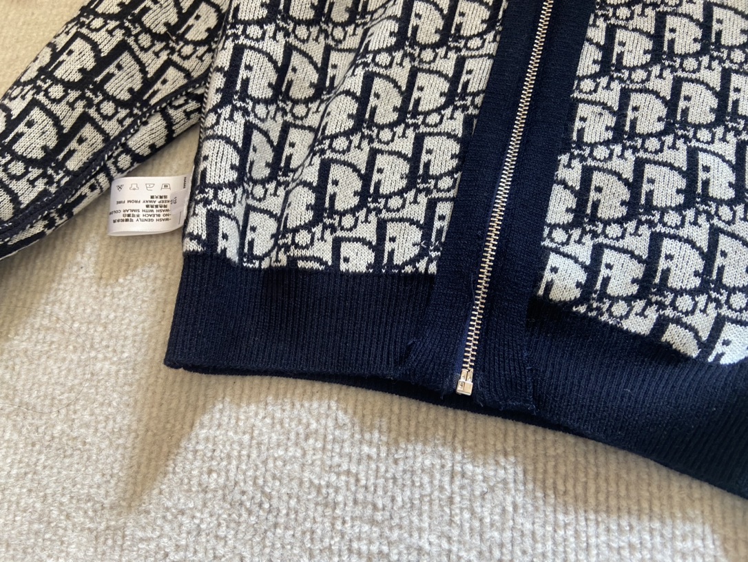 路易威登 Louis Vuitton 高定典藏名品高定成衣时装外套连衣裙衬衫T恤 #1DEB0EB8 6