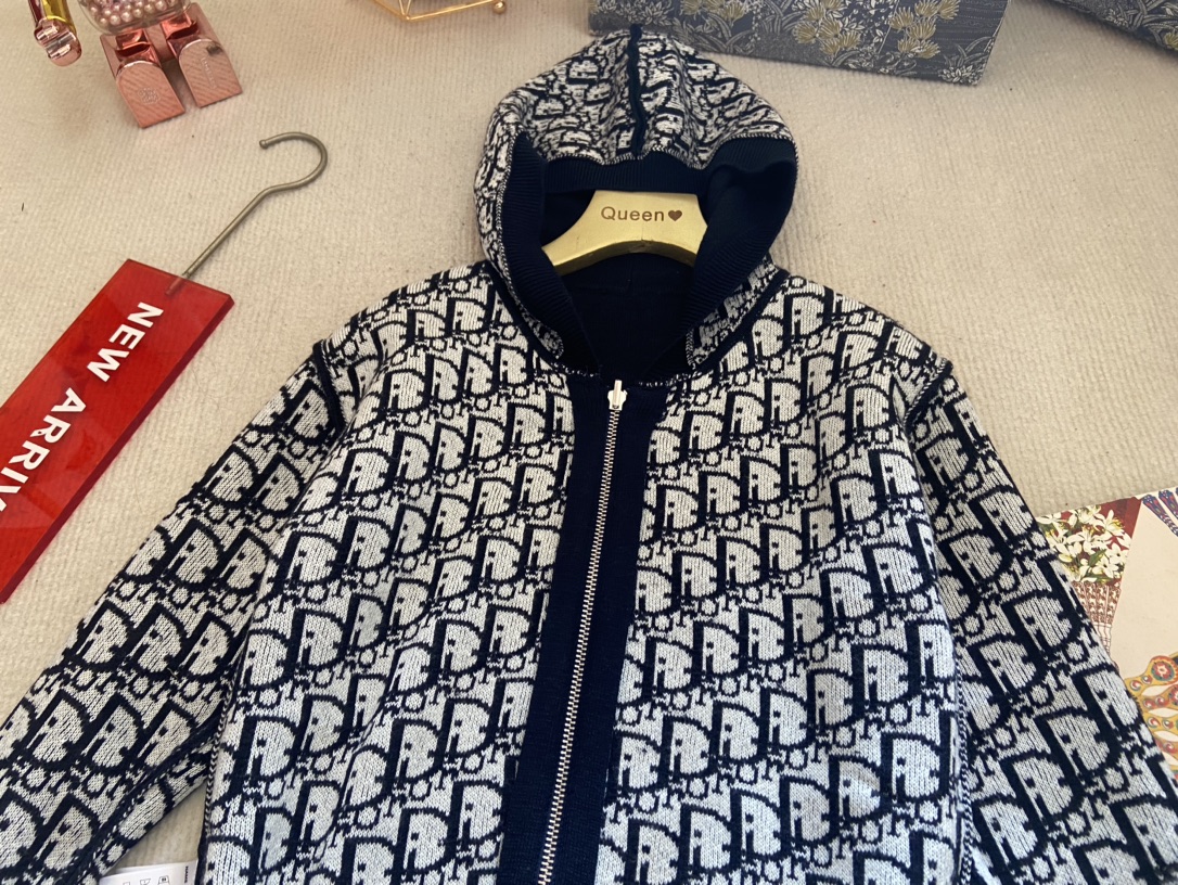 路易威登 Louis Vuitton 高定典藏名品高定成衣时装外套连衣裙衬衫T恤 #1DEB0EB8 5