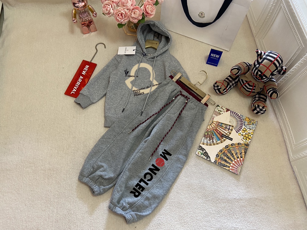 盟可睐 Moncler 高定典藏名品高定成衣时装外套连衣裙衬衫T恤 #C1CA27CC 2