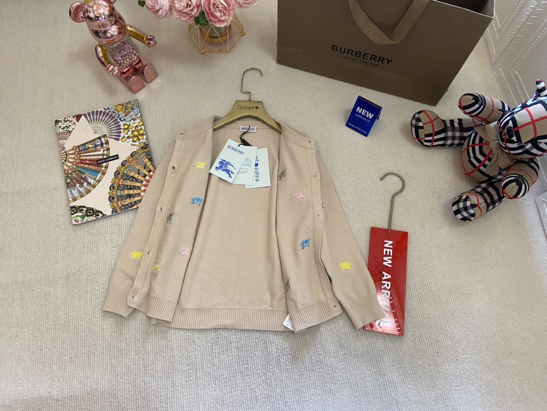 博柏利 Burberry 高定典藏名品高定成衣时装外套连衣裙衬衫T恤 #D6CD5B95 8