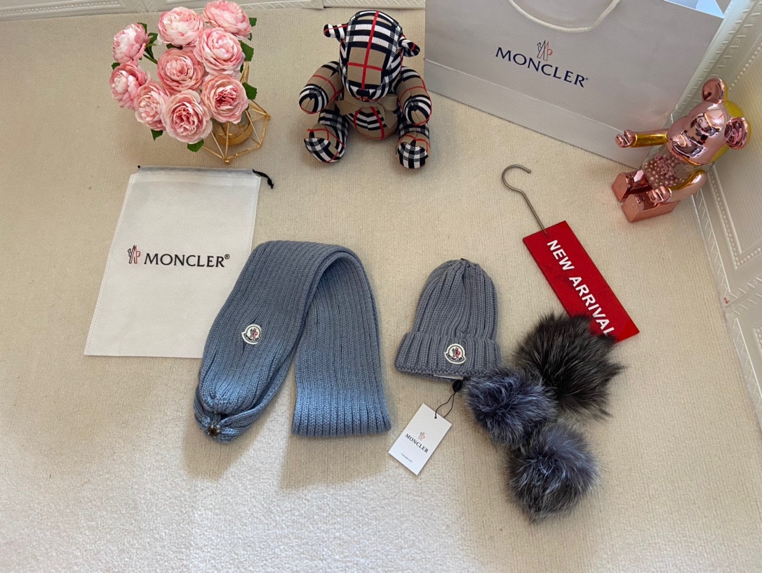 Moncler Haute Couture Haute Couture Artisanal Silk Scarf Shawl Ref 8