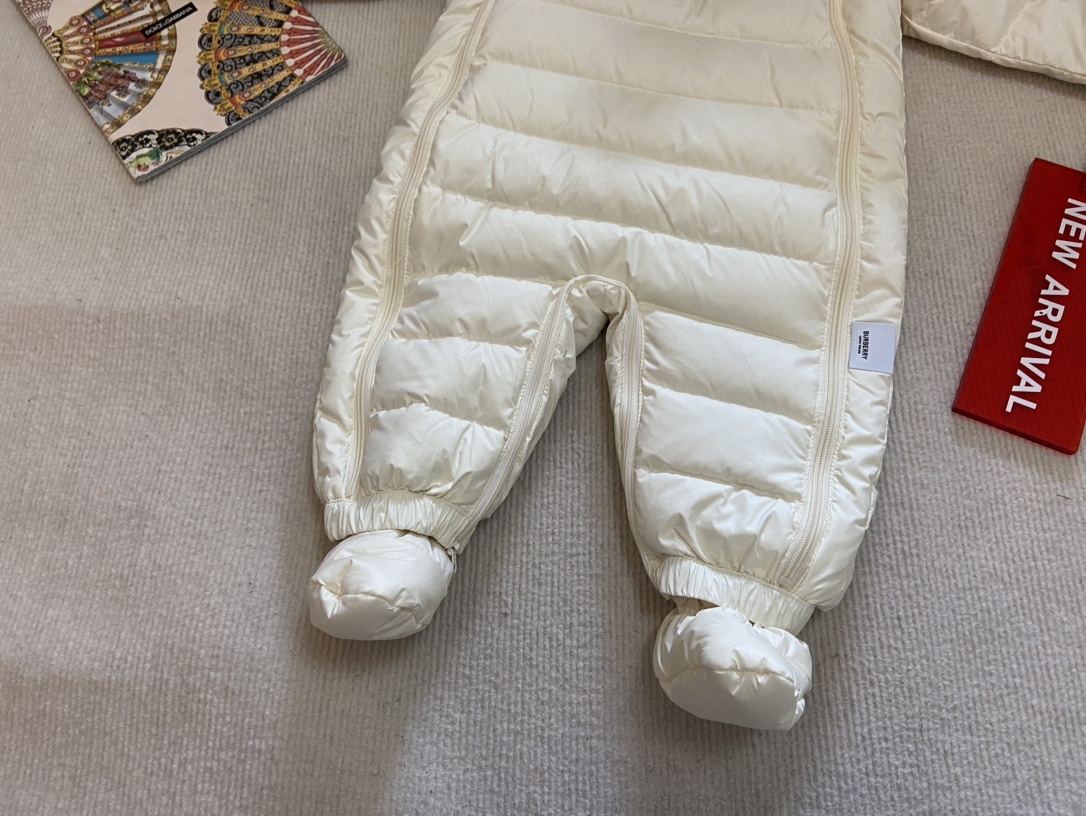 博柏利 Burberry 高定典藏经典高奢皮鞋男鞋女鞋鞋履高跟鞋 #C3AD673E 5