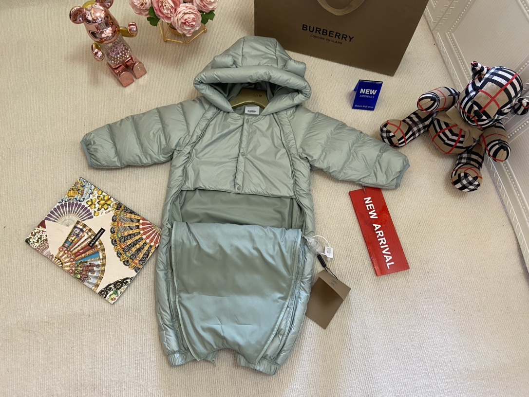 博柏利 Burberry 高定典藏名品高定成衣时装外套连衣裙衬衫T恤 #71793085 5