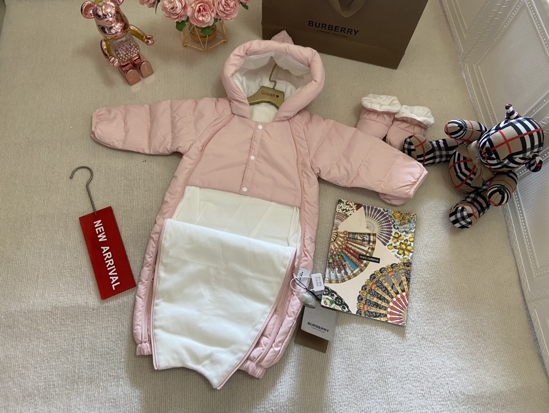 博柏利 Burberry 高定典藏名品高定成衣时装外套连衣裙衬衫T恤 #60CE2EAF 5