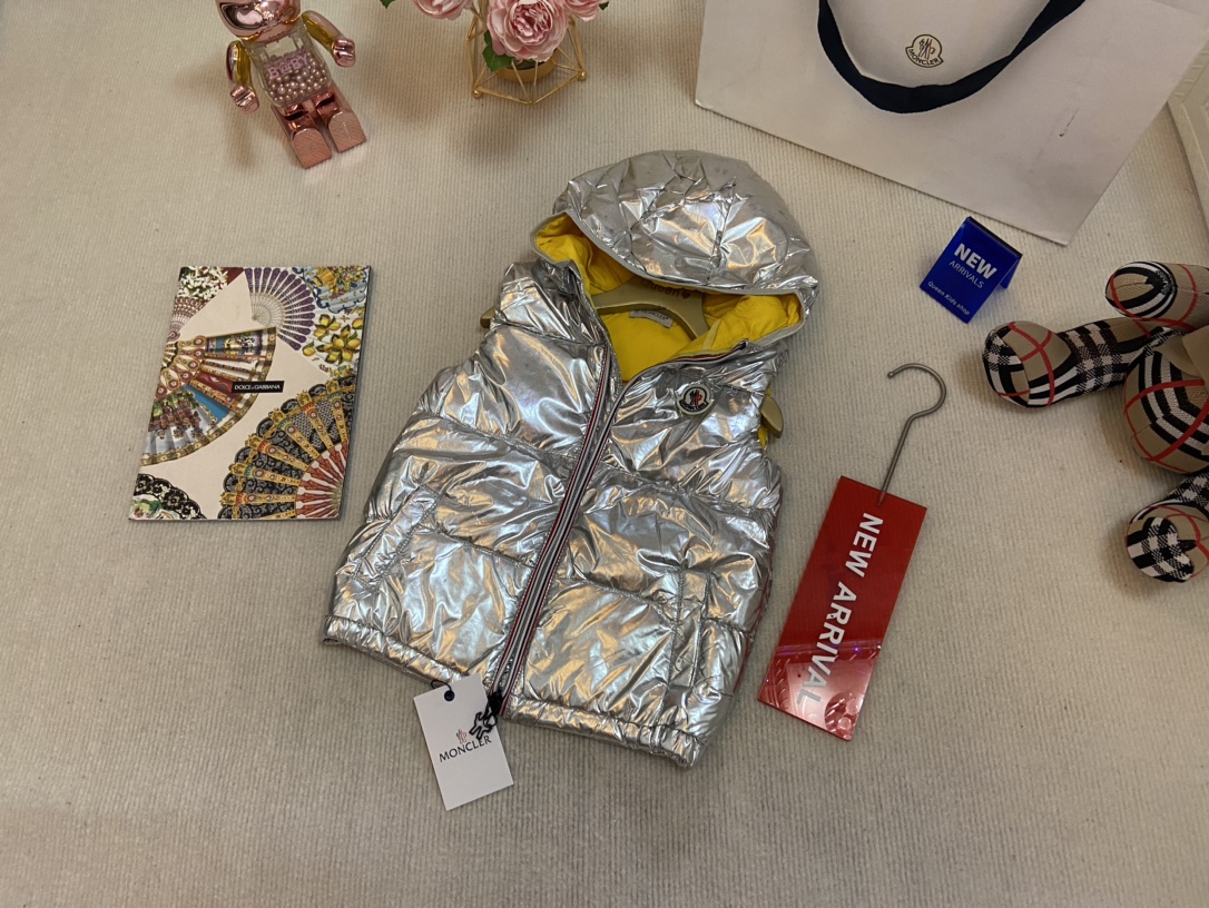 盟可睐 Moncler 高级成衣风衣外套及大衣服饰 #896A70EB 5