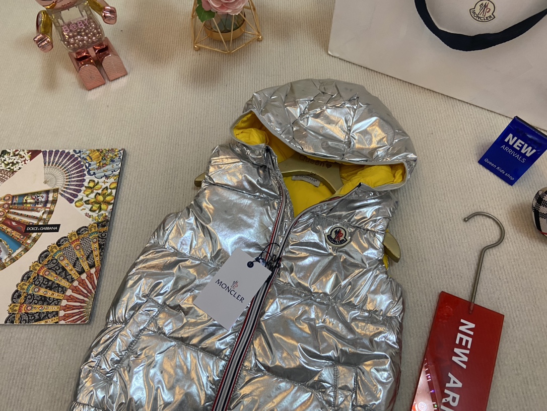 盟可睐 Moncler 高级成衣风衣外套及大衣服饰 #896A70EB 2