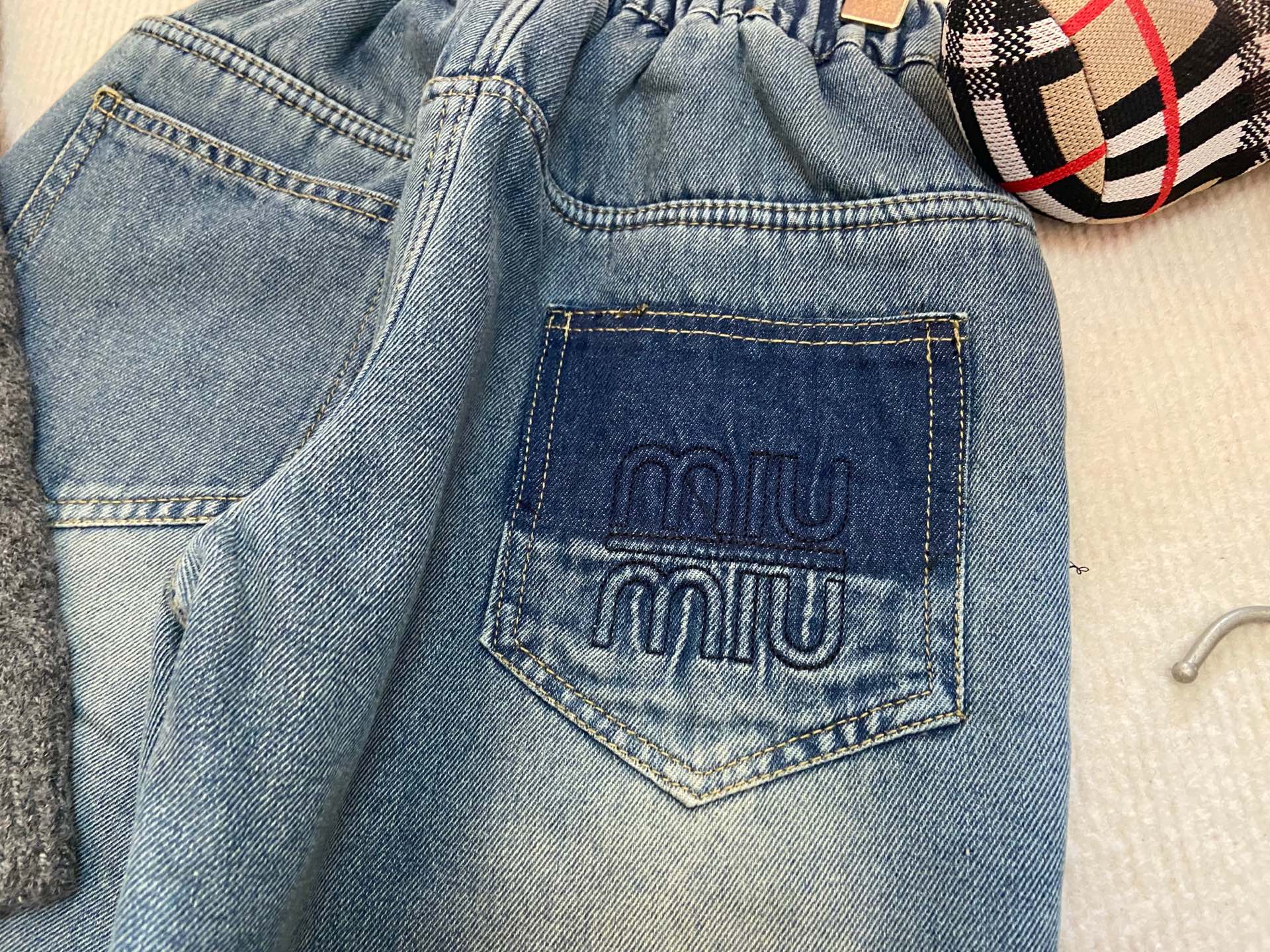 💰 ~ ~ ~ ~ ~ ~ ~ - 图片 5