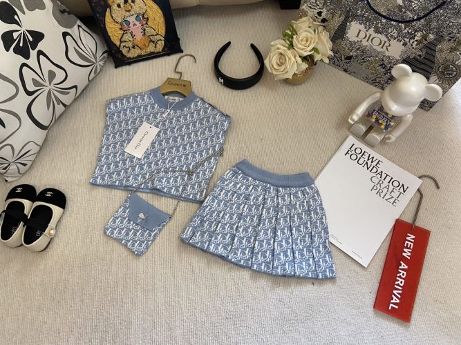Dior Inspired Baby Knit Set - High Quality Cotton, Comfortable and Stylish 2 Dior Inspired Baby Knit Set - High Quality Cotton, Comfortable and Stylish