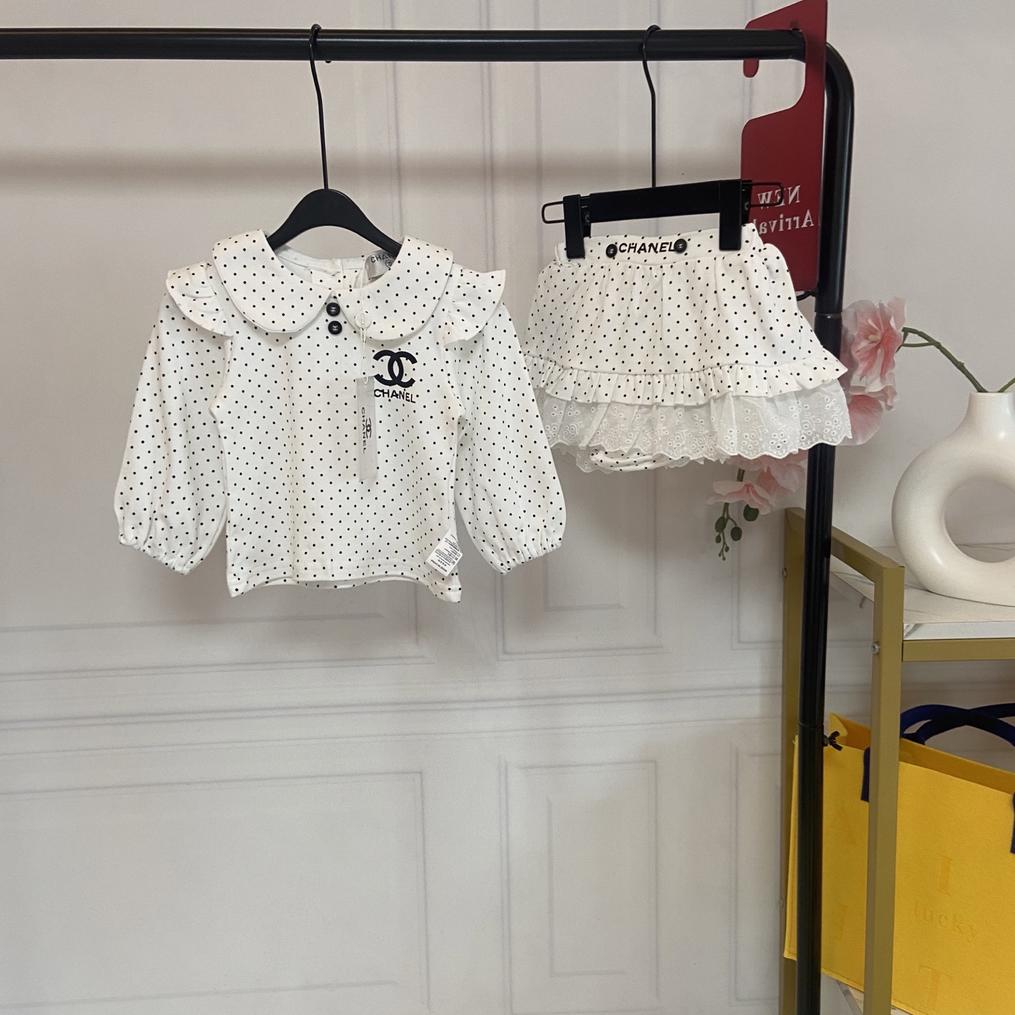 Fotos exclusivas reales 💗98@Sin menos 👗 CH Bebé niña conjunto de lunares fragancia | ¡El encanto de la niña mimada di…