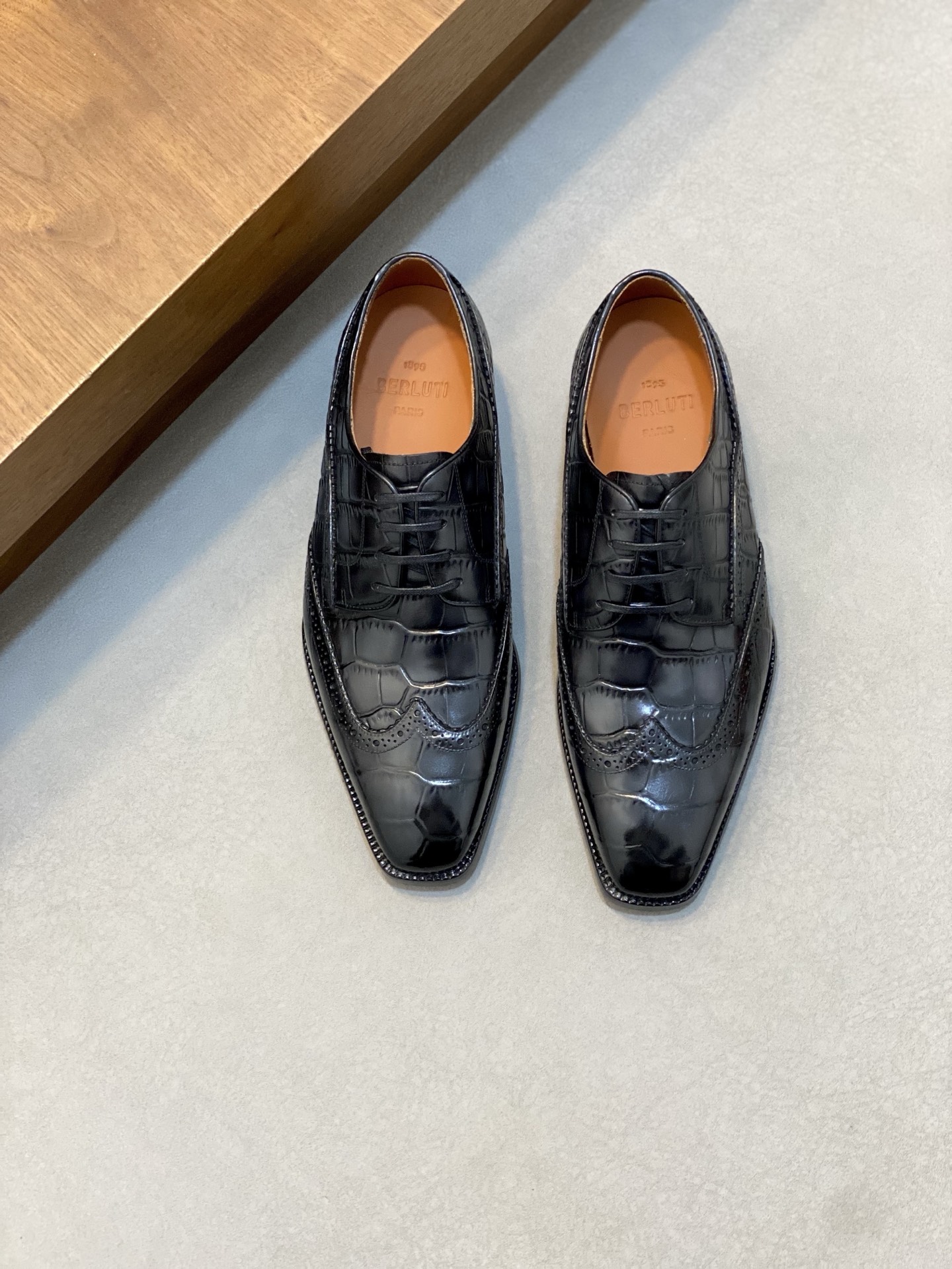 _dNE9saetiLmdAocM5WfJ6AiaqfQdkcqg22u2s1A