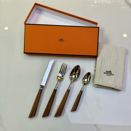 Hermès 4-Piece Stainless Steel & Wood Cutlery Set with Gift Box 1 Hermès 4-Piece Stainless Steel & Wood Cutlery Set with Gift Box