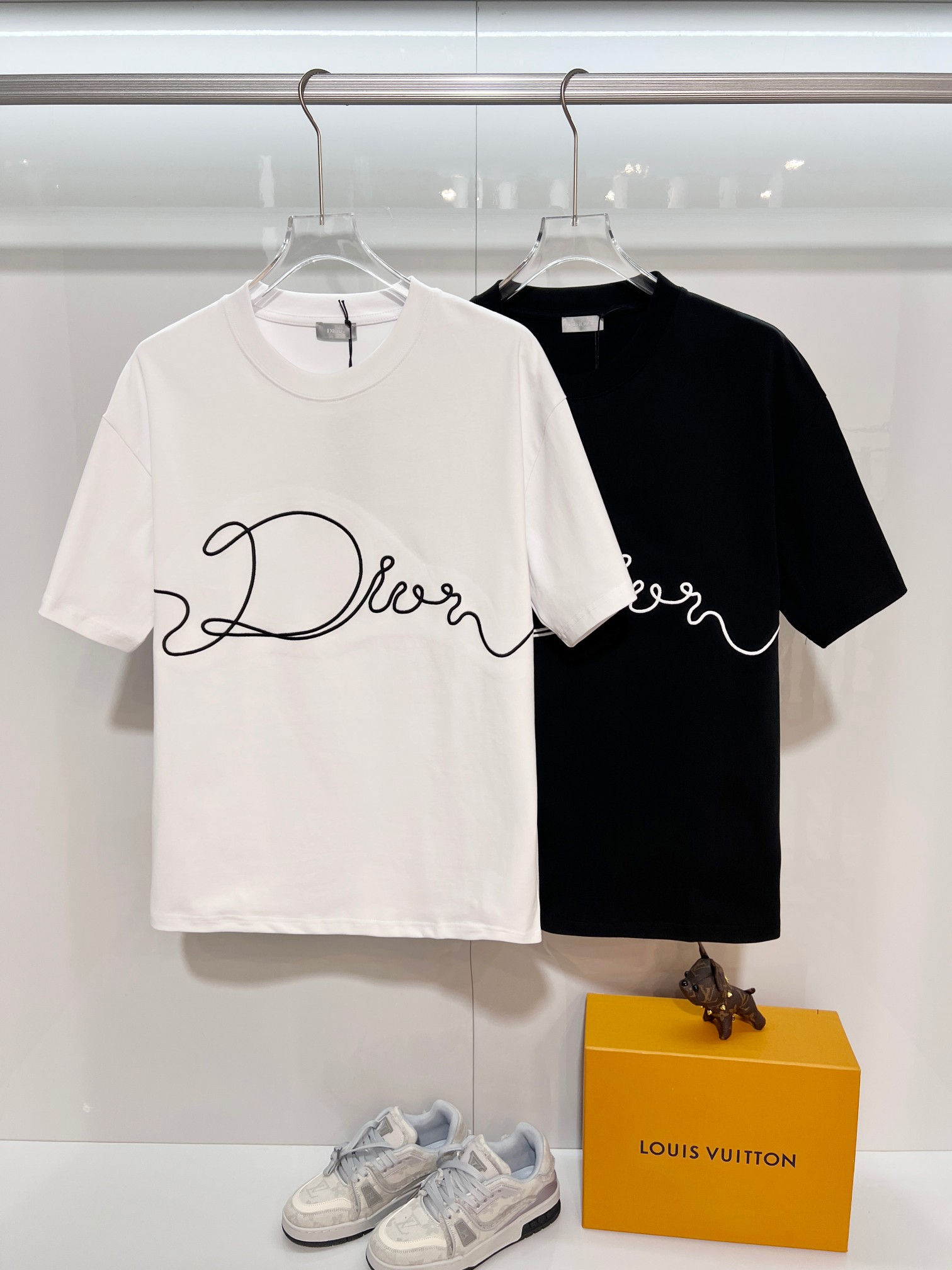 Dior Dior 迪奥 2026新款 进口机签名刺绣logo 短袖t恤
