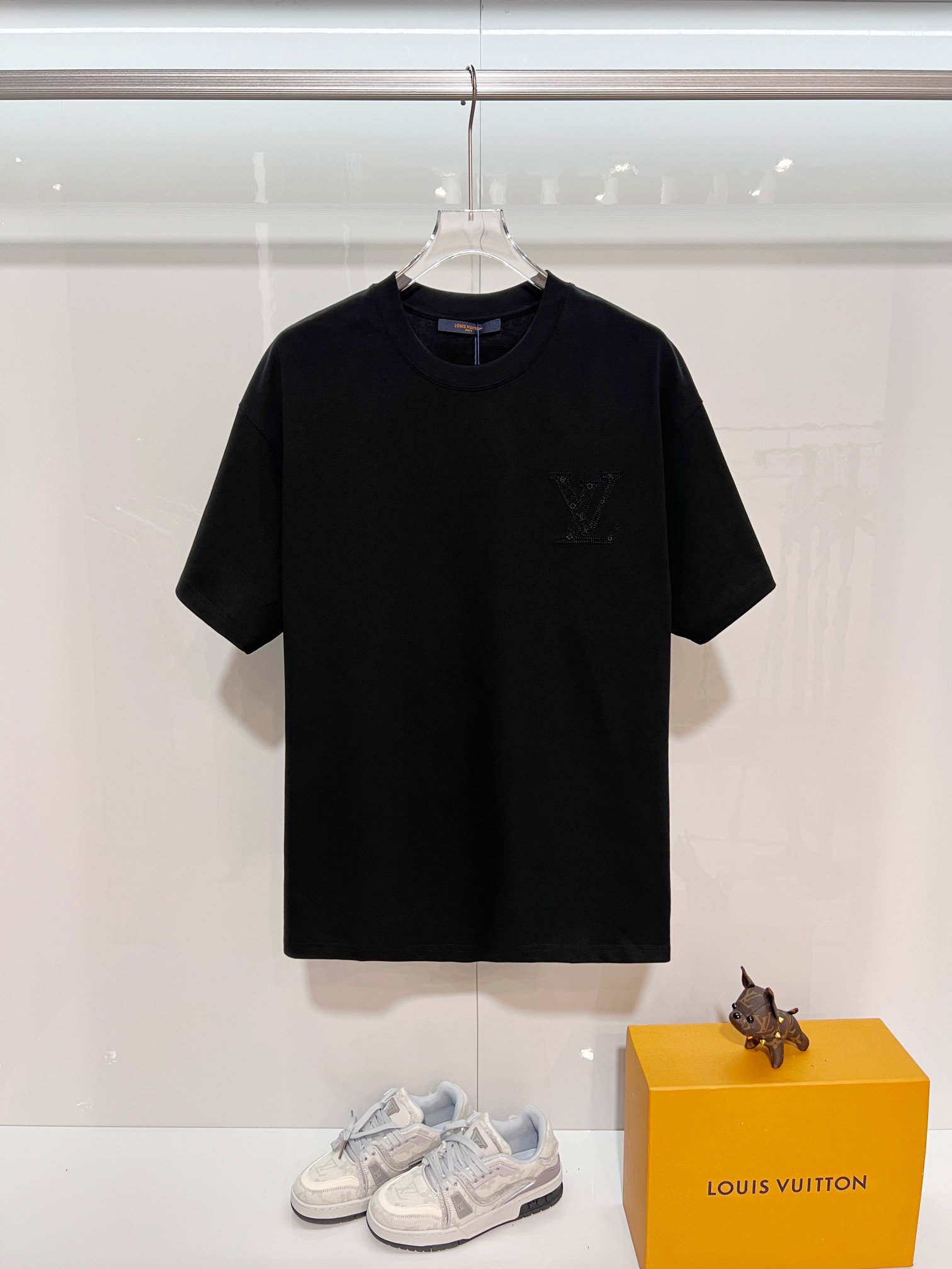 P85 Louis Vuitton/Louis Vuitton Camiseta de manga corta con cuello redondo de 320 g de alta calidad Clásico de la marca…