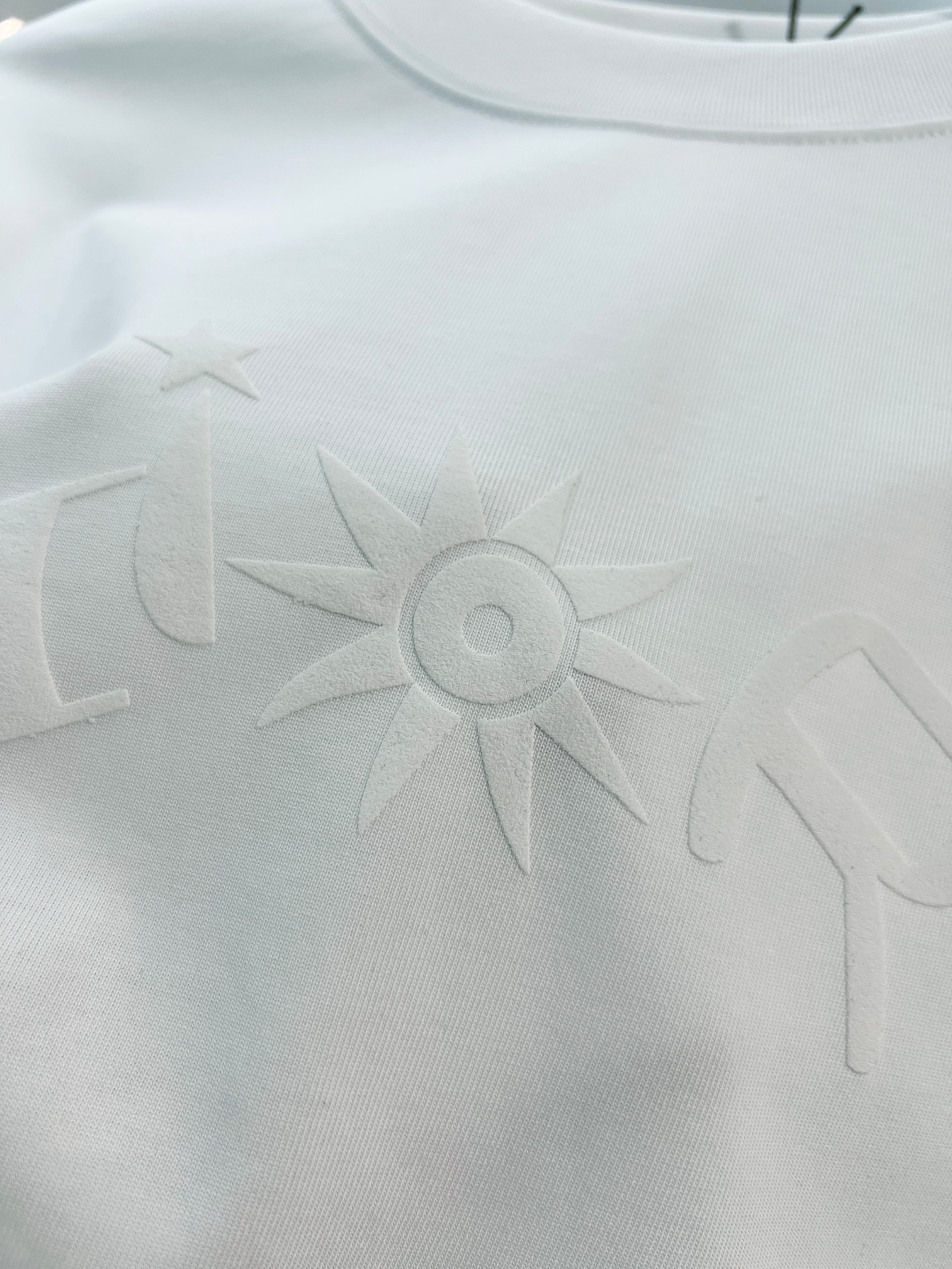 Dior Dior 迪奥 2026新款 数码植绒发泡太阳花字母logo 短袖t恤