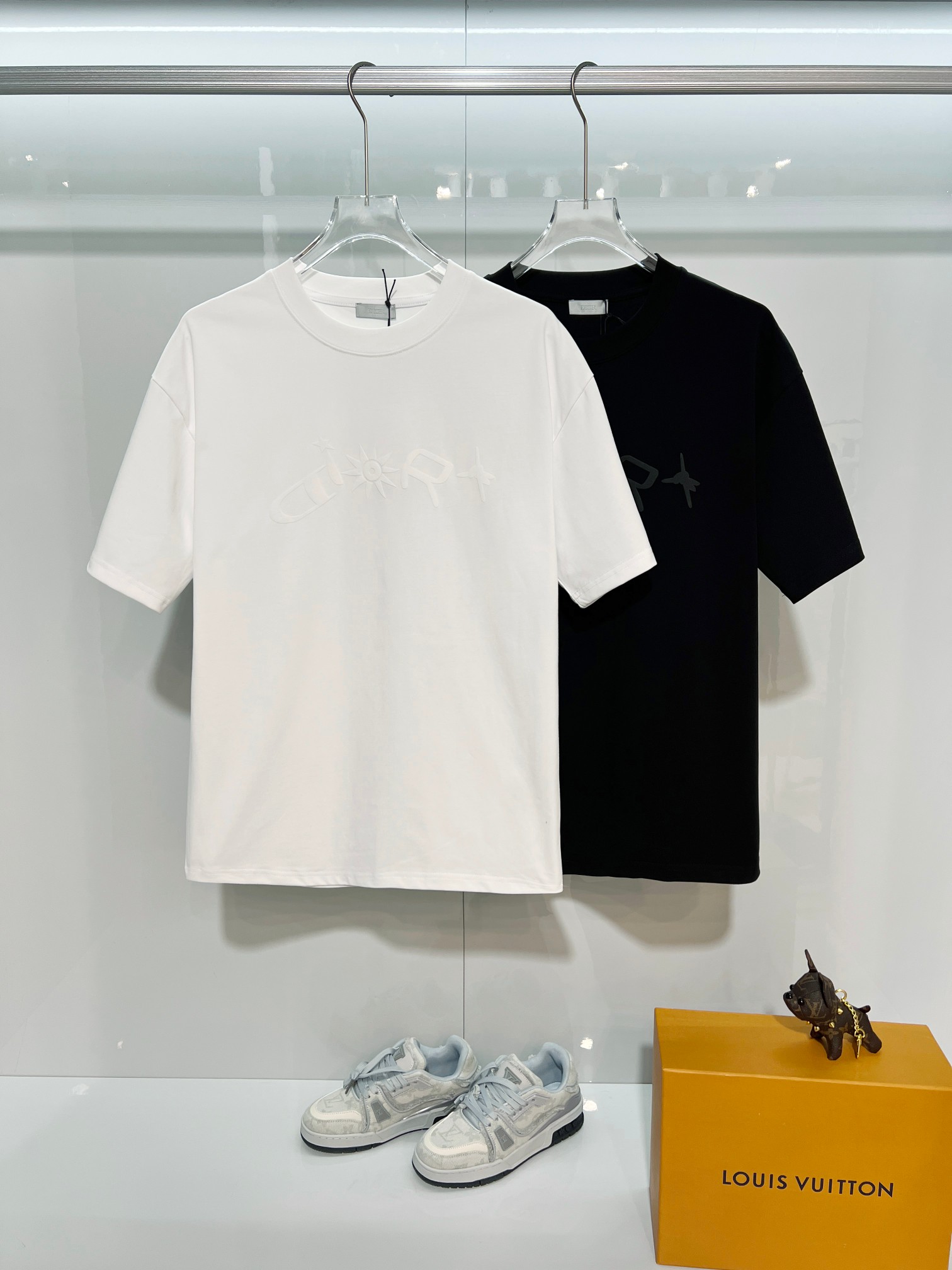 Dior Dior 迪奥 2026新款 数码植绒发泡太阳花字母logo 短袖t恤