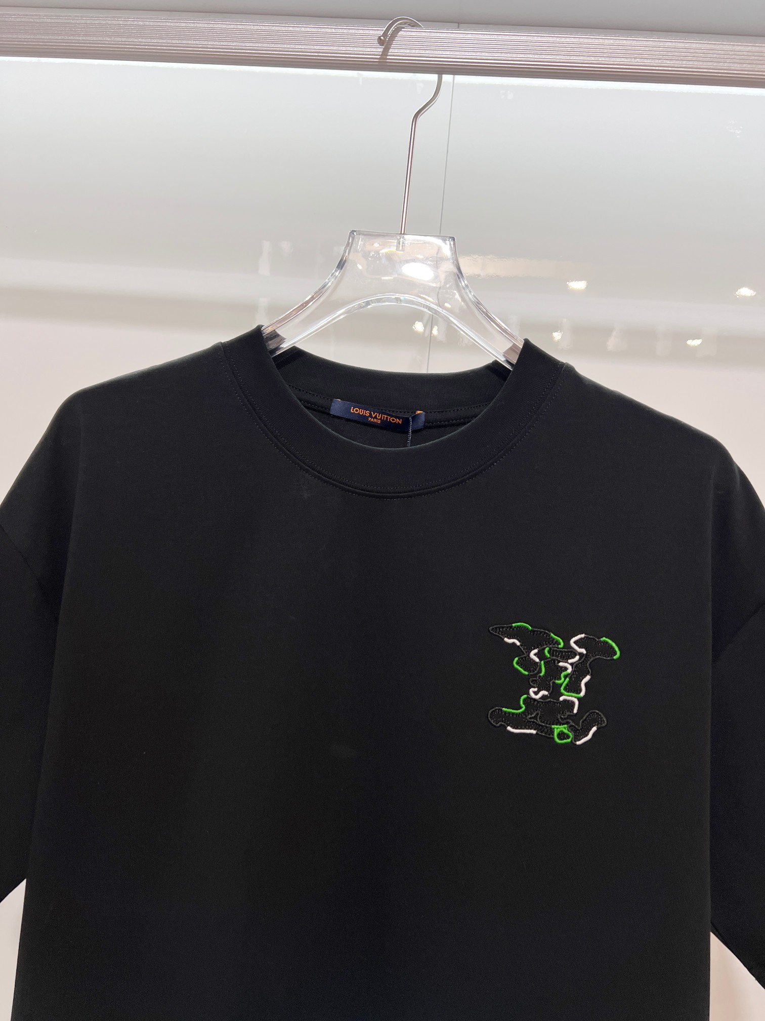 Louis Vuitton Louis Vuitton 路易威登 LV 驴家 2026新款 前后拼色万针刺绣logo 短袖t恤