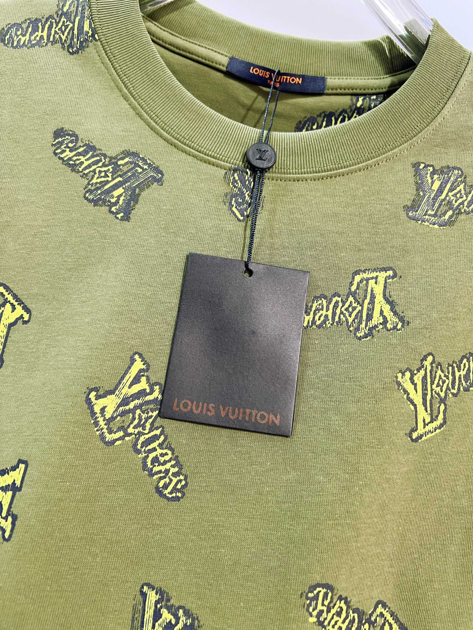 Louis Vuitton Louis Vuitton 路易威登 LV 驴家 2026新款 全身涂鸦logo 短袖t恤
