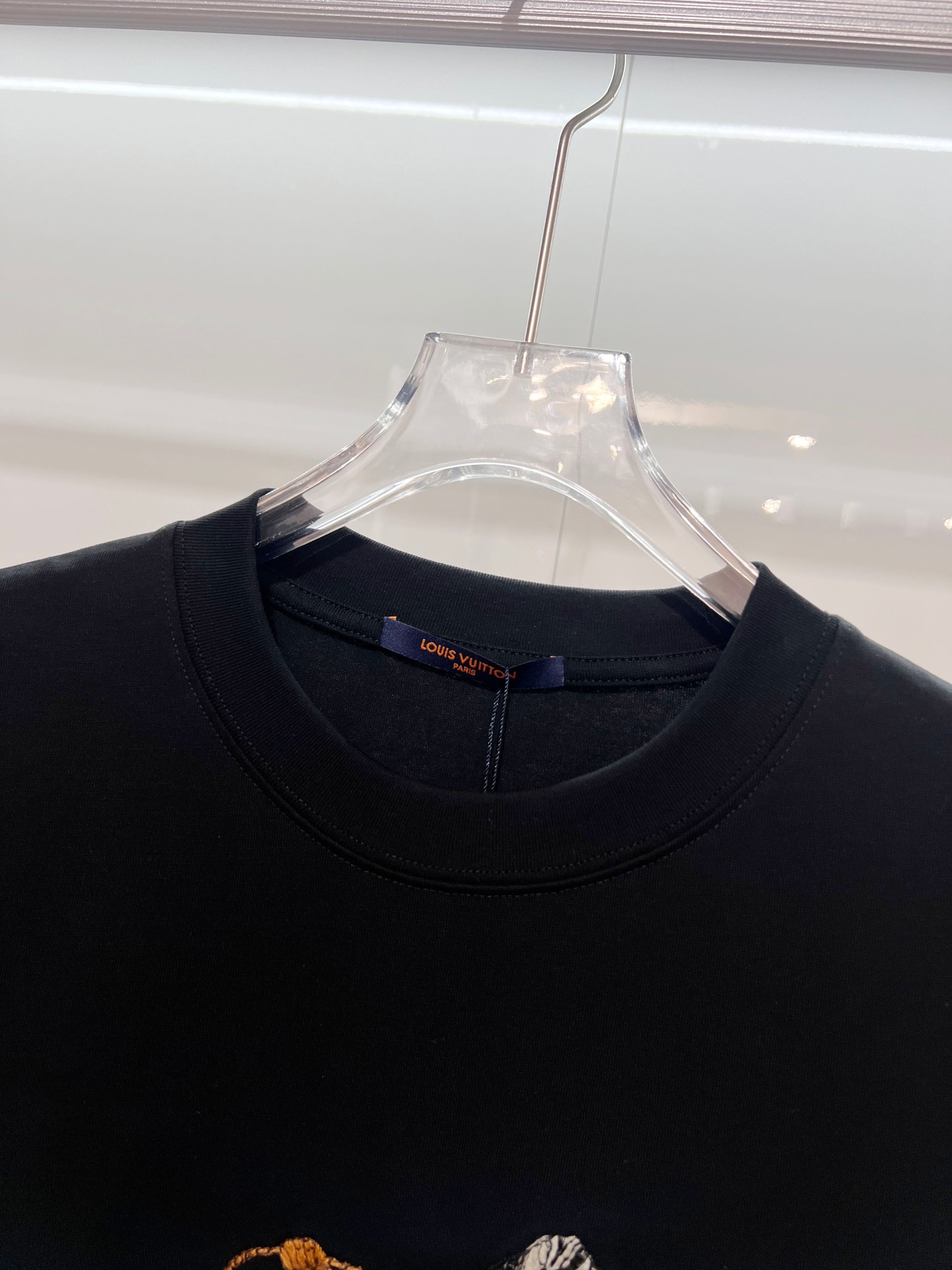 Louis Vuitton Louis Vuitton 路易威登 LV 驴家 进口机重工刺绣西部牛仔套马绳索logo 短袖t恤