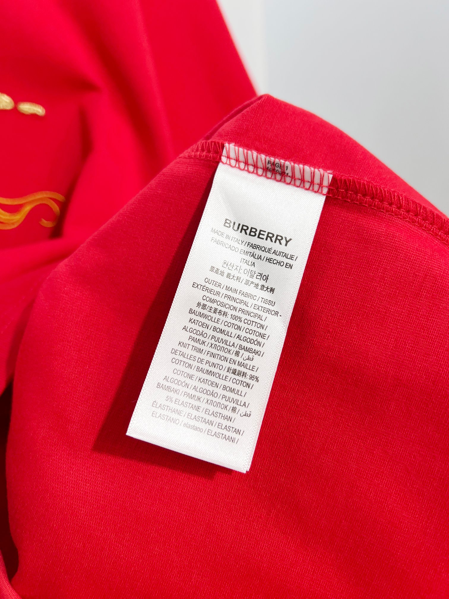 Burberry Burberry 巴宝莉 BBR 2026新款 重工毛绒刺绣战马字母logo 短袖t恤